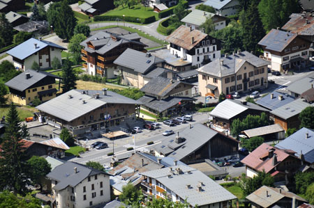 Village de Praz-sur-Arly le 2 juillet 2009