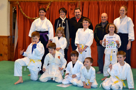 Présentation du kagami-Biraki par le club pralin de wa-jutsu, le 13 décembre 2011