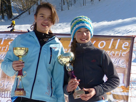Romane Toulouse et Noa Duvillard, 9e et 19e au slalom des Championnats de France benjamins, le 12 mars 2012