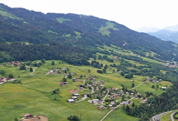 Lieu-dit des Grabilles à Praz sur Arly en juin 2019