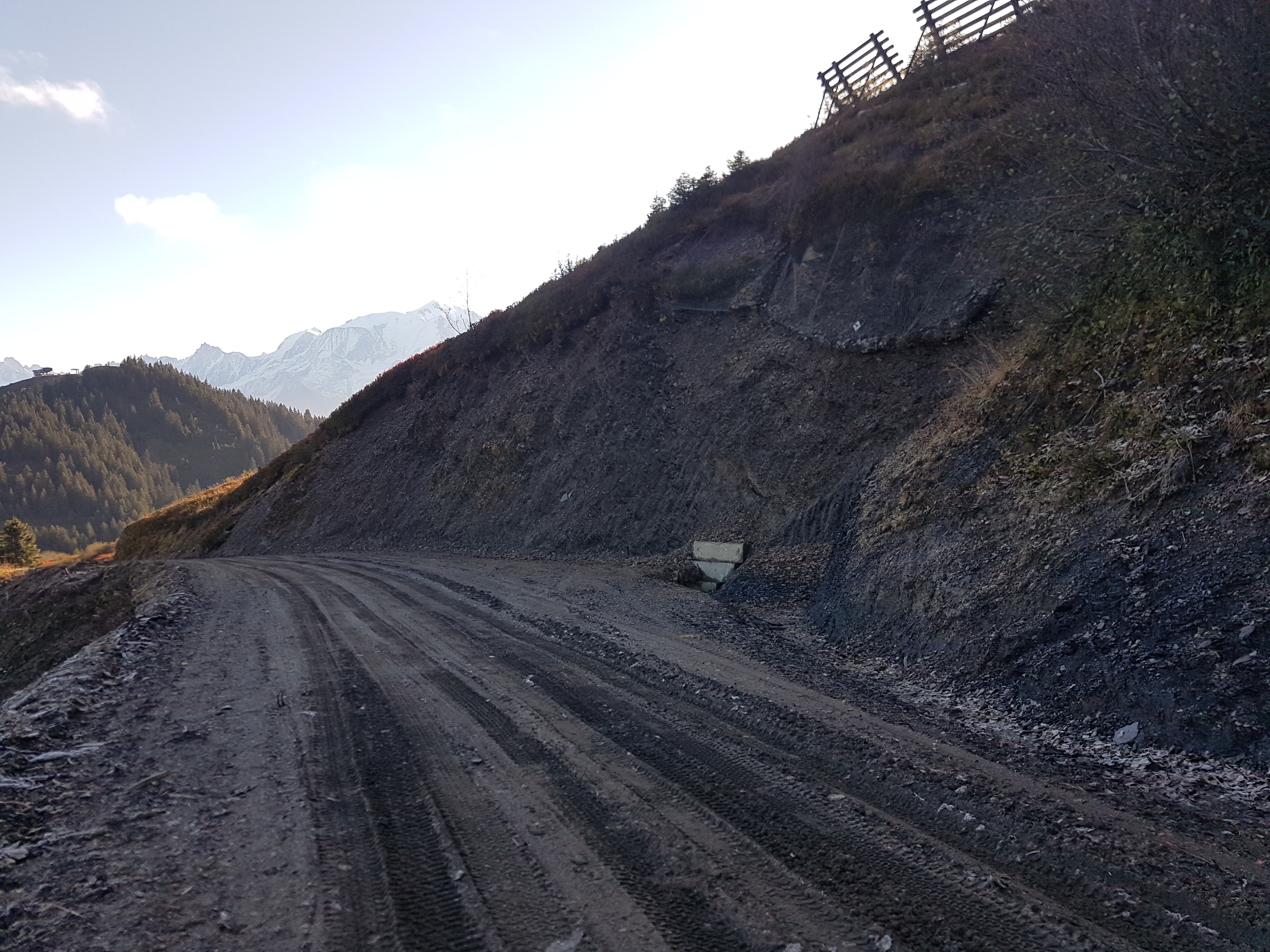 Élargissement de la piste agricole