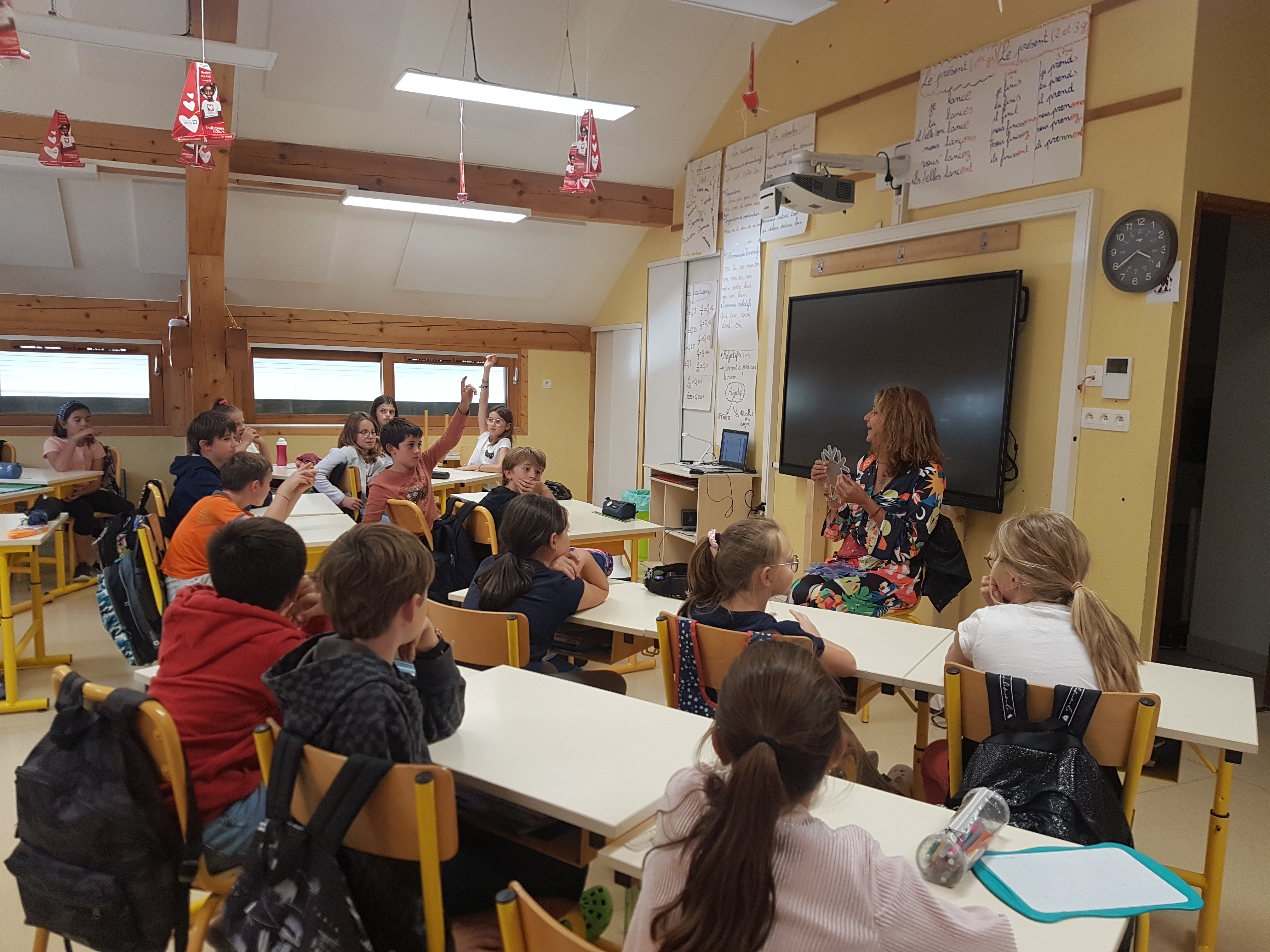 Atelier d'Anaka réalisé dans le cadre de Noël d'Art Singulier 2022 - Marie-Anaïs Lien