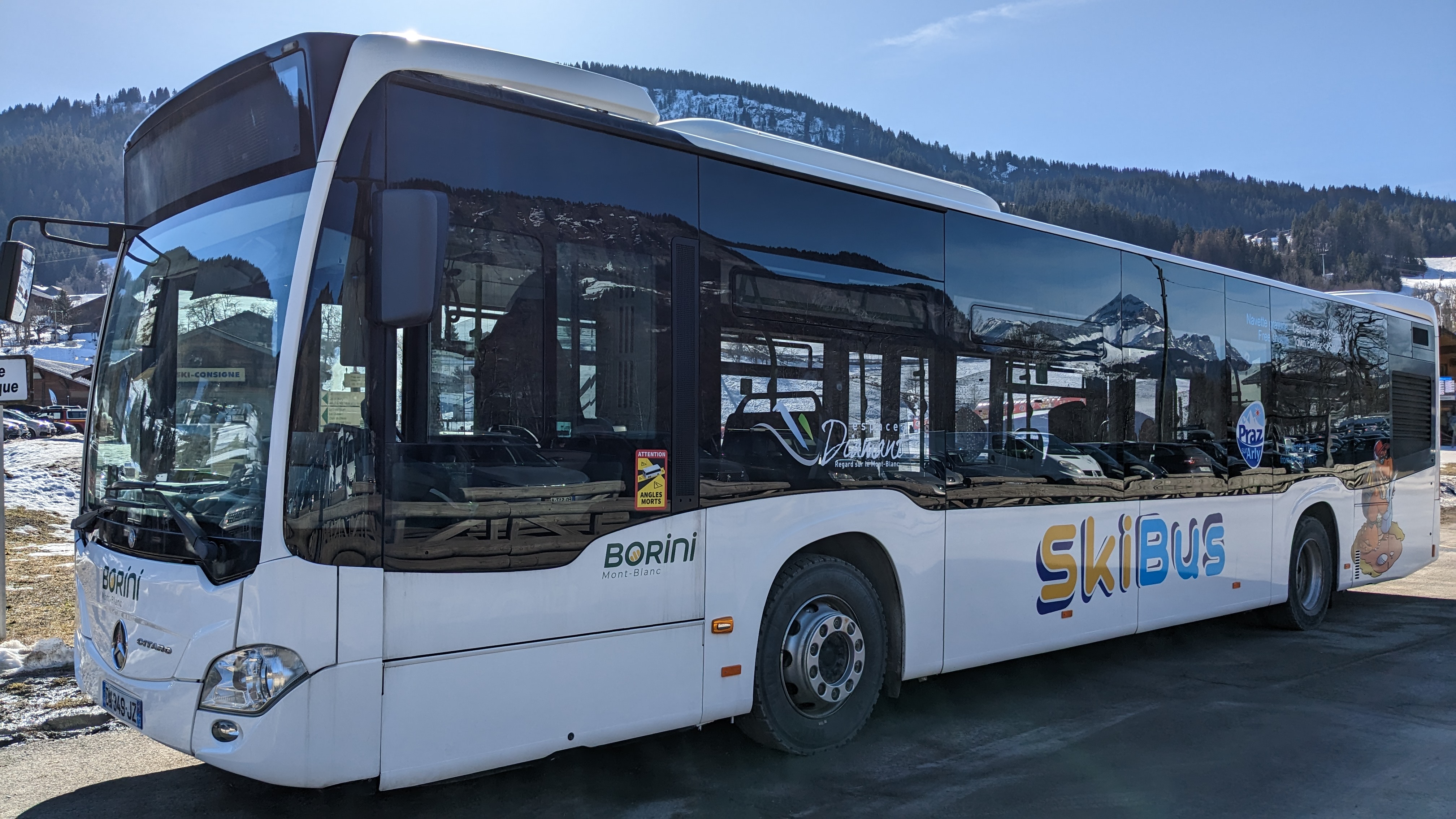 Ski-bus de 2022-2023 et 2023-2024, à Praz-sur-Arly - Marie-Anaïs Lien