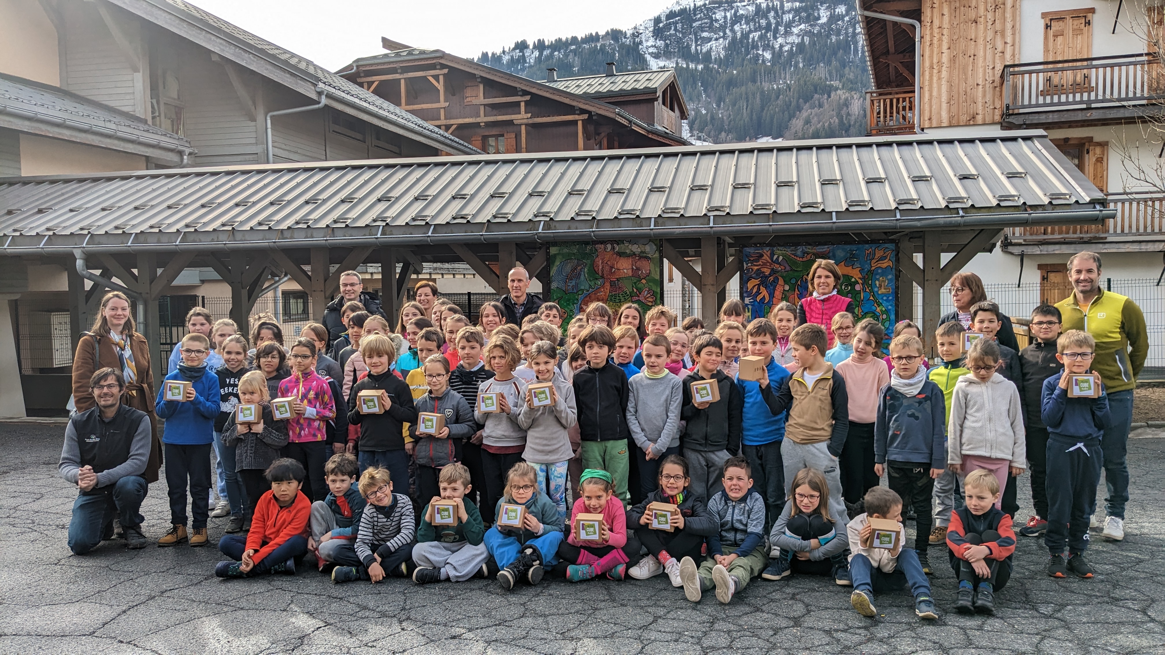 Présentation du concours CUBE.Ecoles à l'école des Éterlous, le 13 mars 2023
