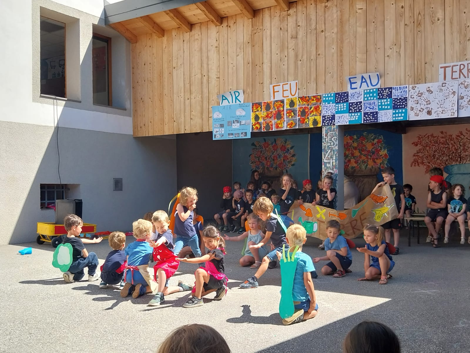 École maternelle Saint-Joseph : kermesse du 24 juin 2023 © Célia Knidel