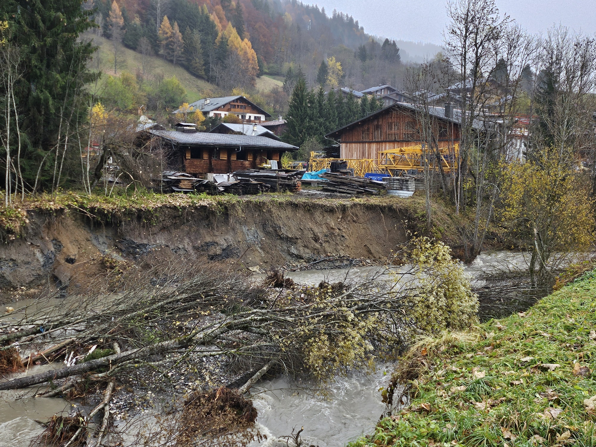 Dégâts des pluies torrentielles du 14 novembre 2023, à Praz - Jean-Paul Jaccaz