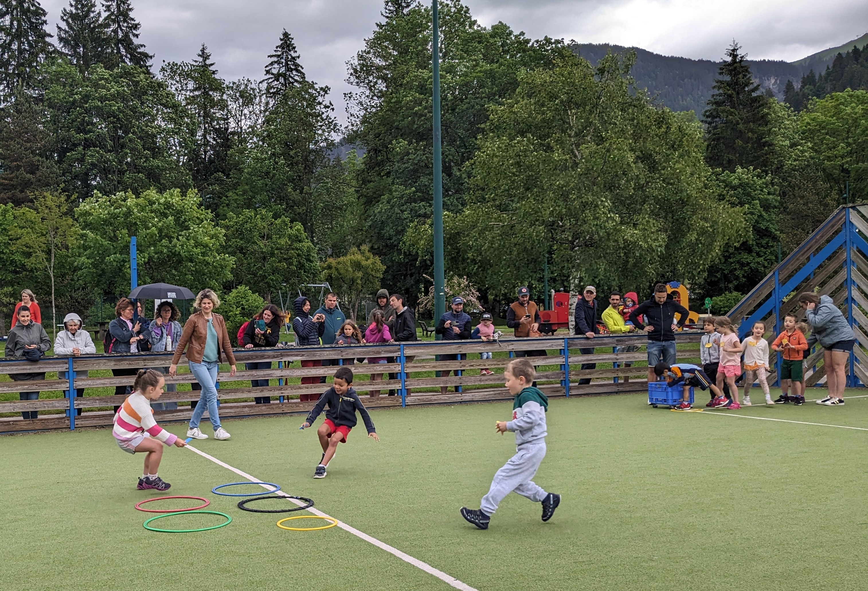 Cross 2023/2024 de l'école maternelle Saint-Joseph, qui a eu lieu le samedi 8 juin 2024. - Marie-Anaïs Lien