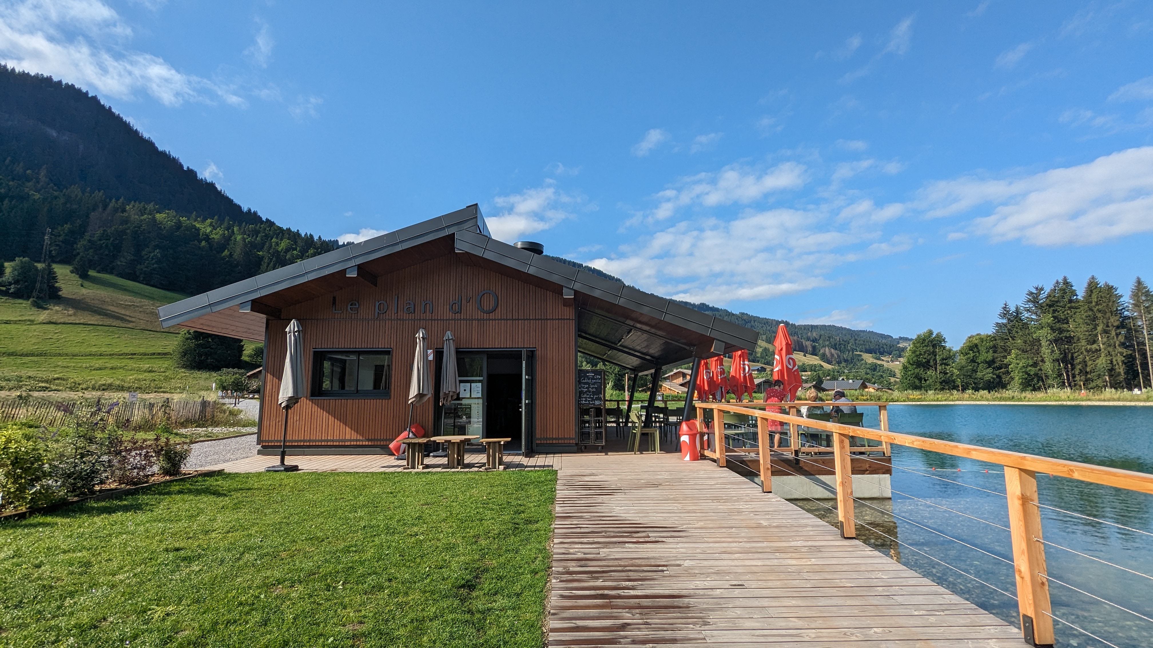 Plan d'eau/lac : snack Le Plan d'Ô le 17 juillet 2024 - Marie-Anaïs Lien