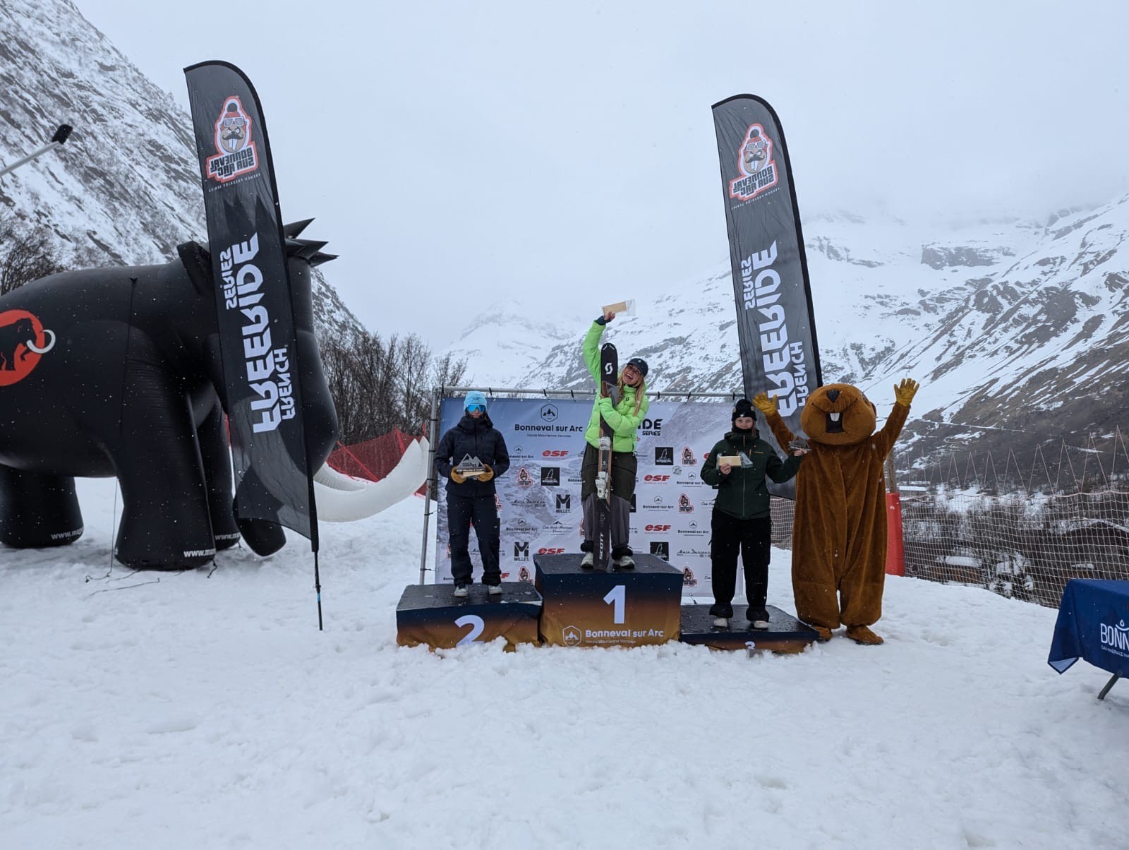 Freeride World Tour Qualifier : Charline obtient la 2e place de cette course 3 étoiles organisée à Bonneval-sur-Arc © Damien Ouvriez-Bonnaz