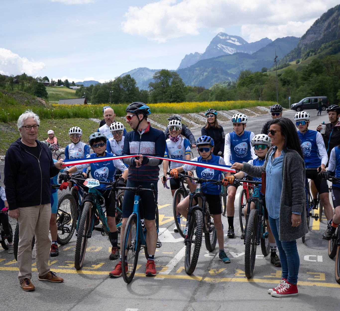 Inauguration de la ligne de départ du Tour de France Femmes lors de la Fête du Tour le 24 mai 2025 - Praz-sur-Arly Tourisme