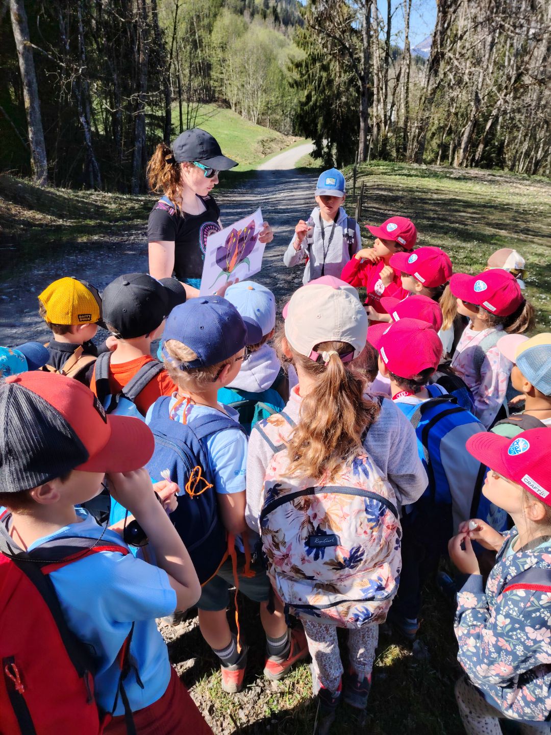 Journée "Exploration montagnarde" de la CCPMB et du CNM avec les CE1, CM1 et CM2 de l'école des Éterlous le 23/04/2026 - Françoise Perrin