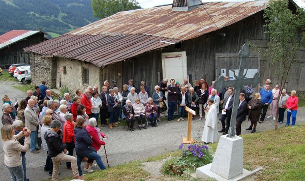 Inauguration de la croix de la Tonnaz