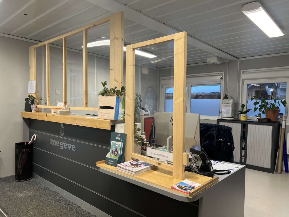 Passeports et cartes nationales d'identité à la mairie de Megève - Mairie de Megève