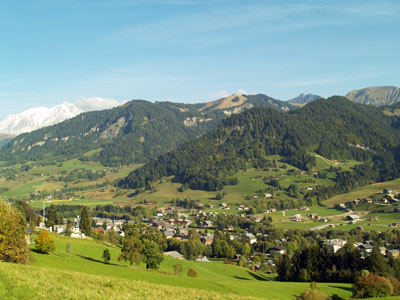 Le village de Praz-sur-Arly le 29 septembre 2008