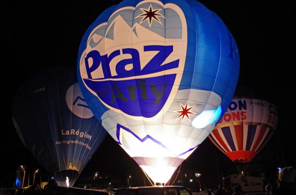 Nouvelle montgolfière de Praz-sur-Arly © Cédric Cruchon, Sylvie Bessy/Le Dauphiné Libéré, Yann Jaccaz