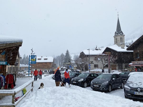 Le centre de Praz-sur-Arly ce jeudi 31 décembre 2020, en fin de matinée