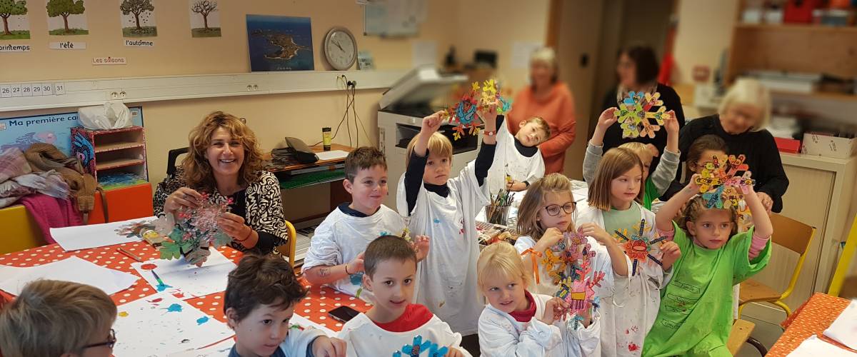 Atelier d'Anaka réalisé dans le cadre de Noël d'art singulier - Marie-Anaïs Lien