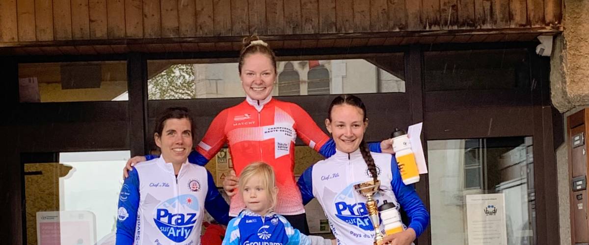 ​ Championnats départementaux de Savoie Haute-Savoie organisés à Évires, le 28 avril : Myriam Lévite (1re), Alice Meignié (2e) et Alexane Duraffourg (3e) © Frédéric Hurlin