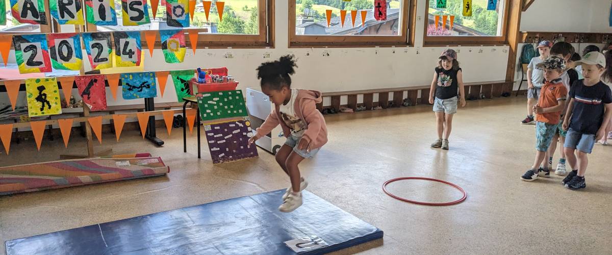 Olympiades de 2024 à l'école maternelle Saint-Joseph de Praz-sur-Arly - Marie-Anaïs Lien