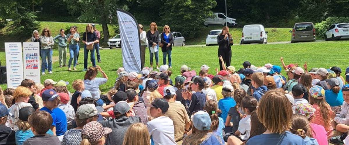 Opération « Une classe, un projet » organisée par la CCPMB au parc thermal du Fayet le 05/06/2026 © CCPMB