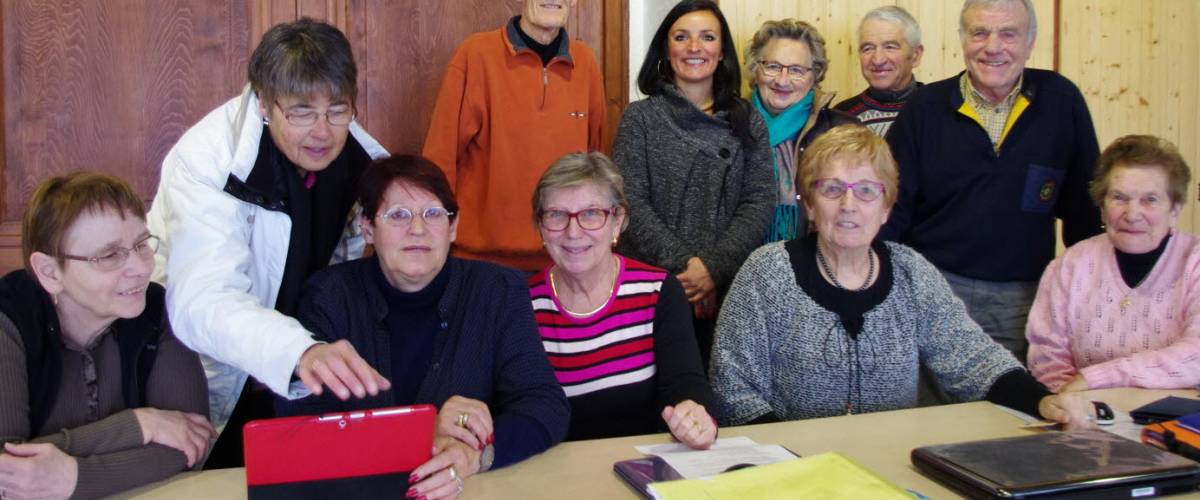 Des membres de la BVEP lors d’une assemblée générale avec, au fond au centre, Carine Dunand, adjointe au maire, déléguée au sport, à la culture et à la vie associative