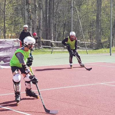 Entraînement de roller hockey à Praz