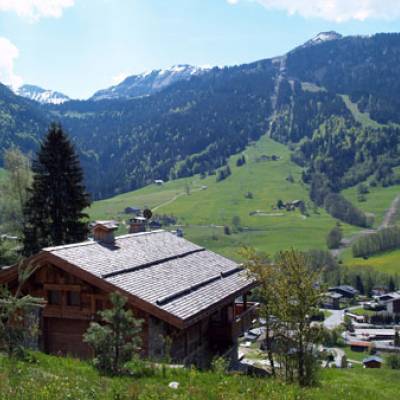 Le village de Praz-sur-Arly le 23 mai 2010