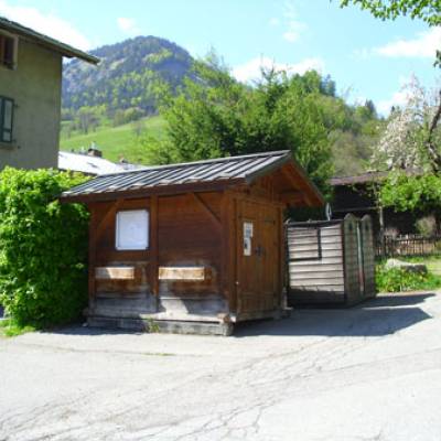 Bien sans maître route de Bellevarde le 14 mai 2012