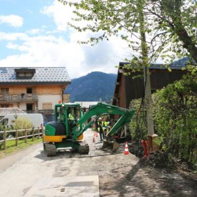 Route de la Tonnaz, mai 2019 : modernisation de l’éclairage public et d’enfouissement des réseaux aériens entre l’hôtel La Griyotire et le cimetière