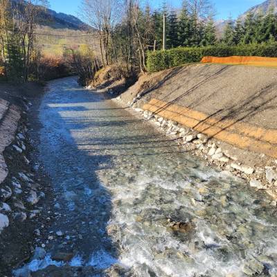 Seuil et berges de l'Arly consolidés sous le pont de l’Île - Jean-Paul Jaccaz