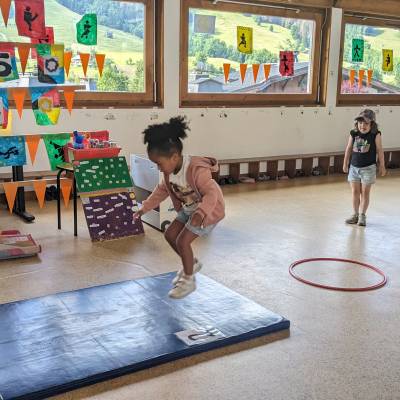 Olympiades de 2024 à l'école maternelle Saint-Joseph de Praz-sur-Arly - Marie-Anaïs Lien