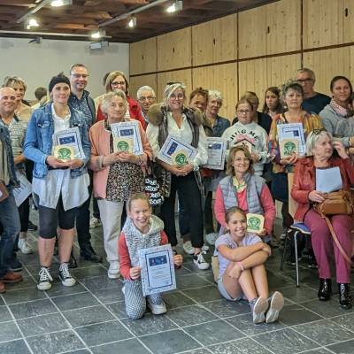 Concours des maisons fleuries 2024 : ensemble des élus, membres du jury et candidats présents à la remise des prix le 19/09/2024 - Marie-Anaïs Lien