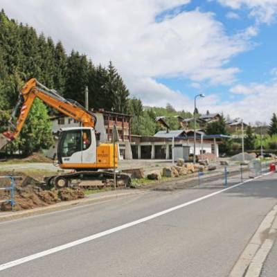 Continuité du trottoir entre le hameau de Cassioz et le rond-point d'Intermarché, près de l'ancien garage : réalisation d'un tronçon de 200 m en mai 2019