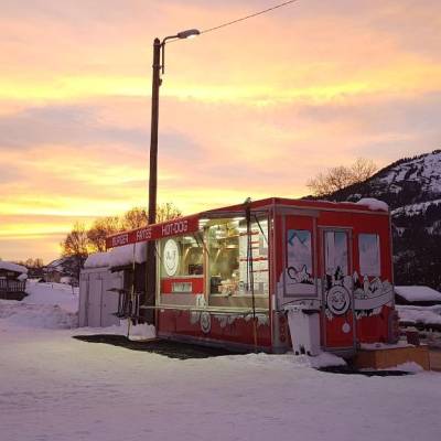 Plan B installé sur le front de neige