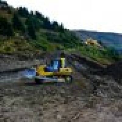 Téléski des 3 Coins, le 7 septembre 2009 : les opérations de terrassement ont débuté à Basse Combe. - F. Joly-Pottuz