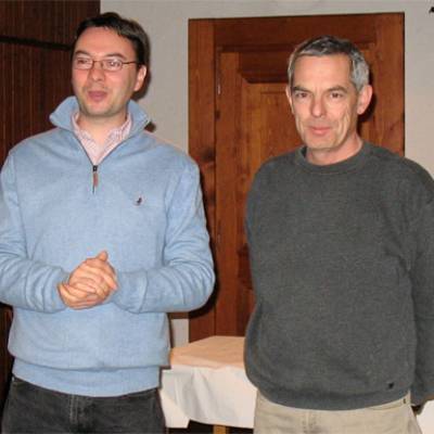 Le maire, Yann Jaccaz, saluant le travail du directeur des services techniques, Dominique Aubry, jeudi soir