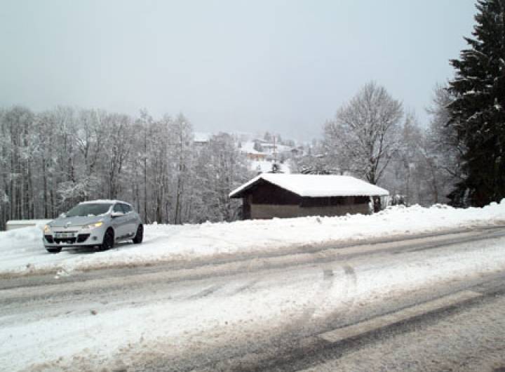 Ouverture de la route des Grabilles depuis le pont de la Rosière à la RD1212, le 3 décembre 2012