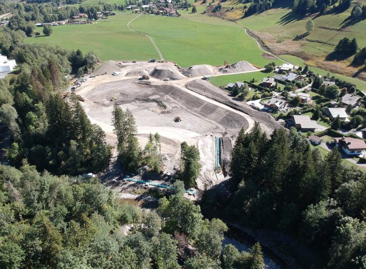 Plan d'eau en cours d'aménagement - Praz-sur-Arly Tourisme