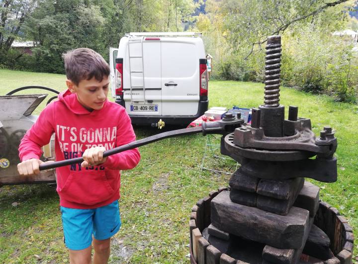 Fête du Verger : activation du pressoir - Gaëlle Émonet