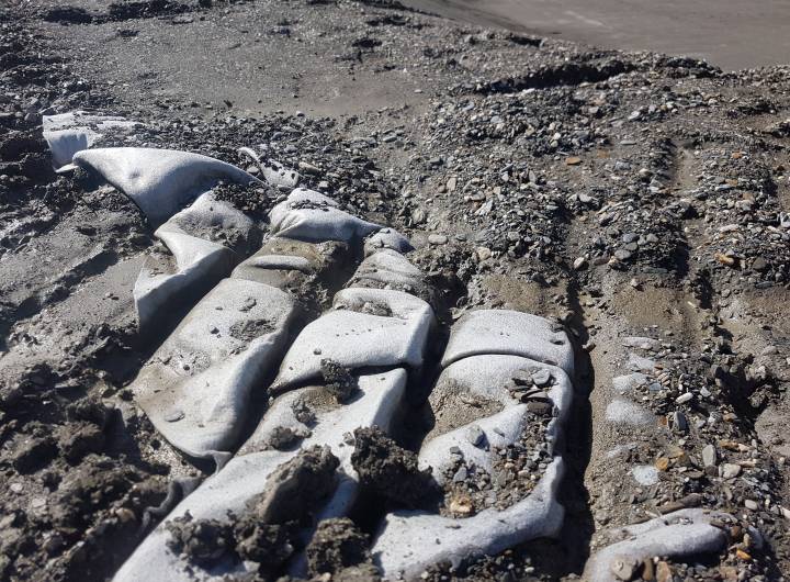 Bâche d'étanchéité - Marie-Anaïs Lien