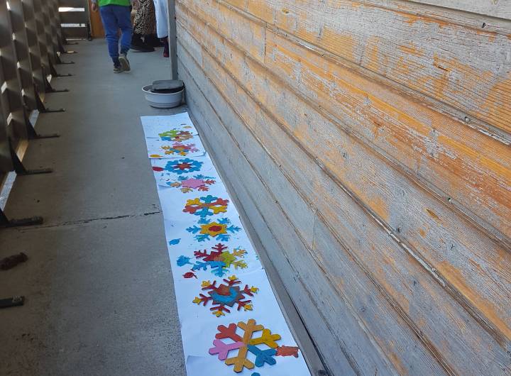 Atelier d'Anaka réalisé dans le cadre de Noël d'art singulier - Marie-Anaïs Lien