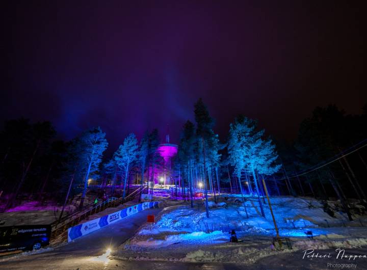 Circuit de course d’Ice cross © Petteri Nupponen