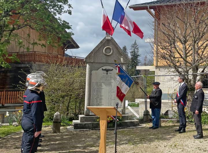 Cérémonie du 8 mai 2023 à Praz-sur-Arly - Céline Combes