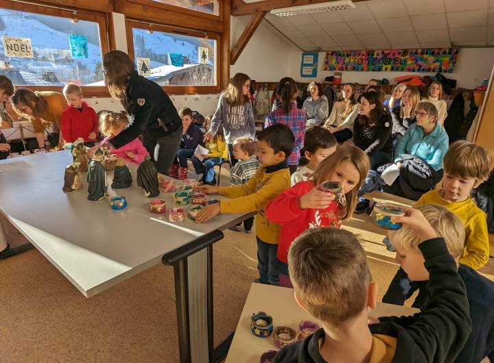 Célébration de Noël à l'école Saint-Joseph de Praz-sur-Arly, le 16 décembre 2023 - Marie-Anaïs Lien