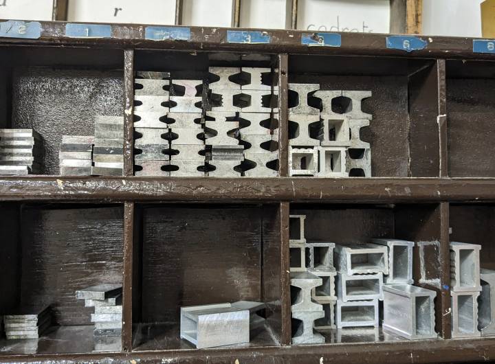 Atelier de typographie et de gravure réalisé par les CM2 le 13/06/2024 - Marie-Anaïs Lien