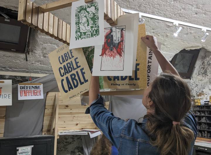 Atelier de gravure et de typographie réalisé par les CM2 le 13 juin 2024 - Marie-Anaïs Lien