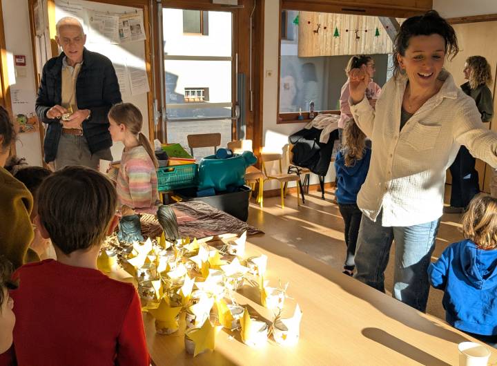 Célébration de Noël à l'école maternelle le 12/12/2025 - Marie-Anaïs Lien