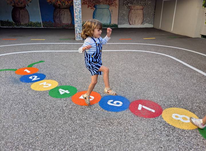 Rentrée scolaire à l'école maternelle privée Saint-Joseph - Marie-Anaïs Lien