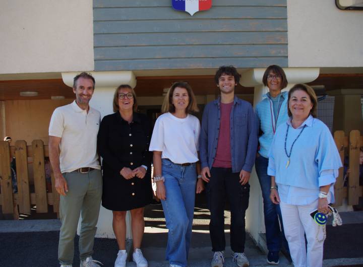 Rentrée scolaire à l'école élémentaire publique des Éterlous - Sylvie Bessy