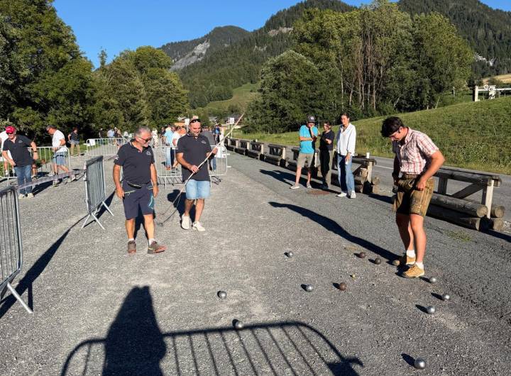 Tournoi de pétanque Grand Prix des Élus de l’Arly organisé à Praz le 04/09/2026 - Élodie Sannino